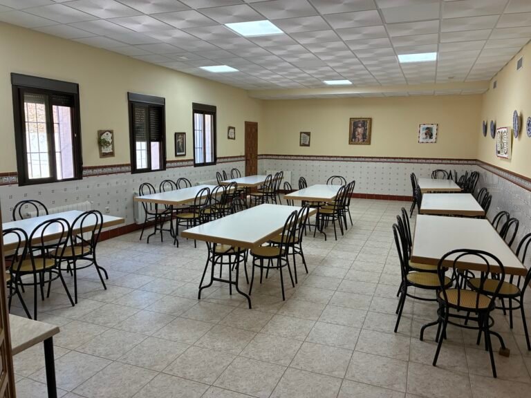 Comedor de la hospedería del monasterio